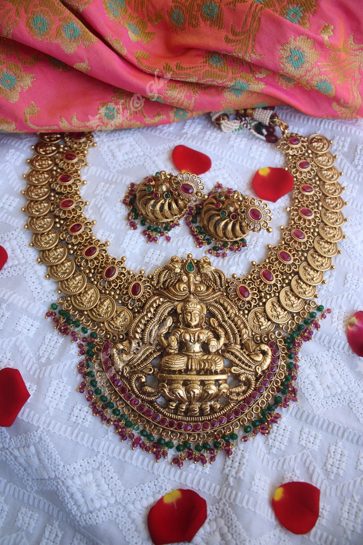 Gold alike polished elegant coin necklace- Gold Red