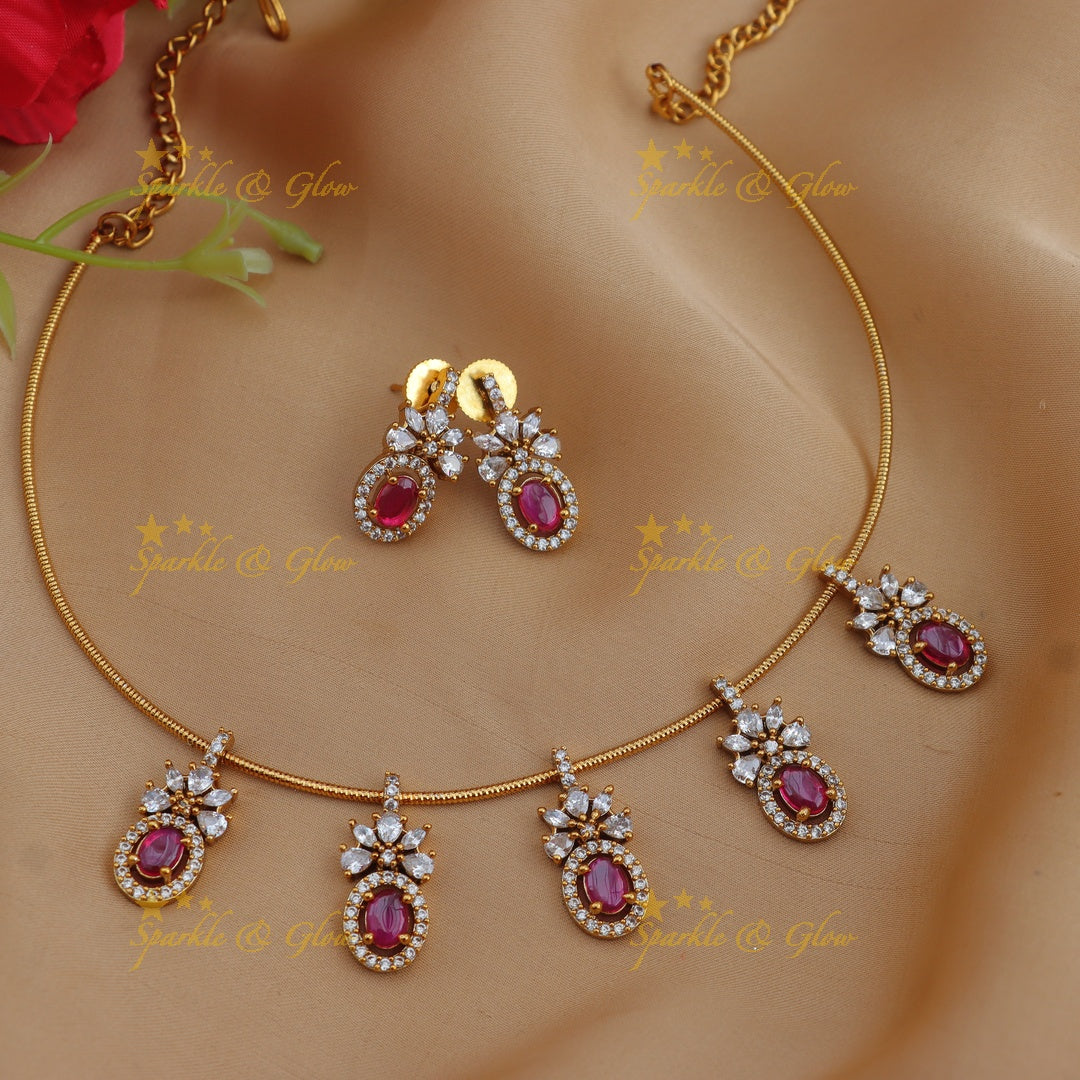 Stunning Floral AD Necklace Set