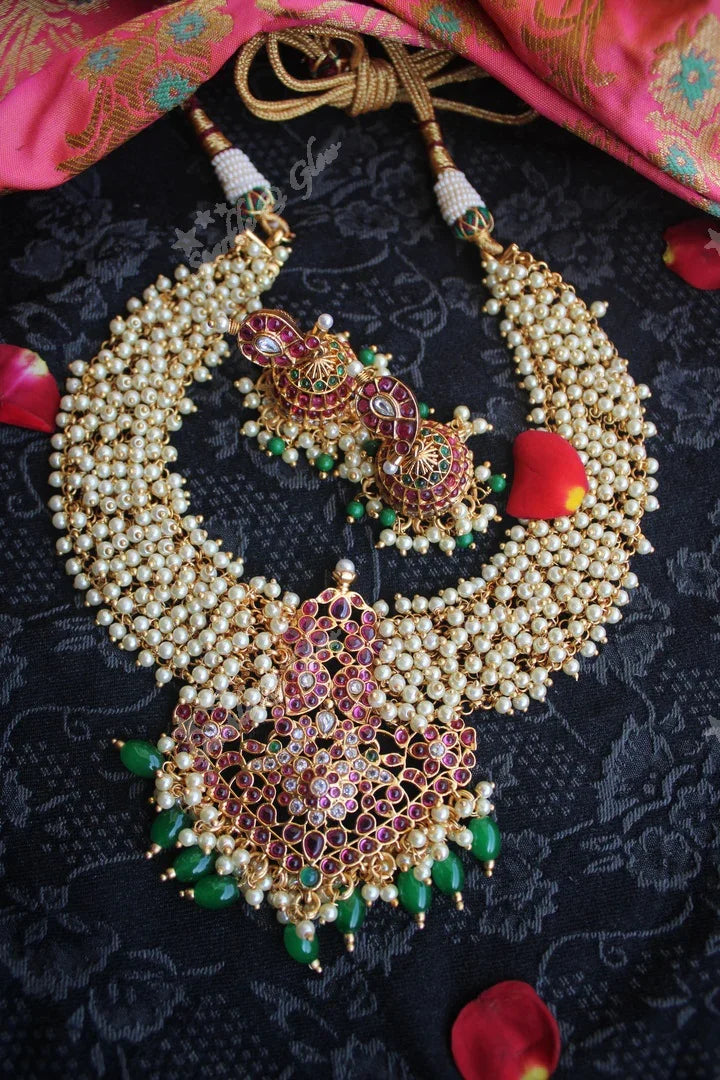 Gorgeous Pearl cluster kemp stones necklace - Kemp Green - Sparkle and Glow