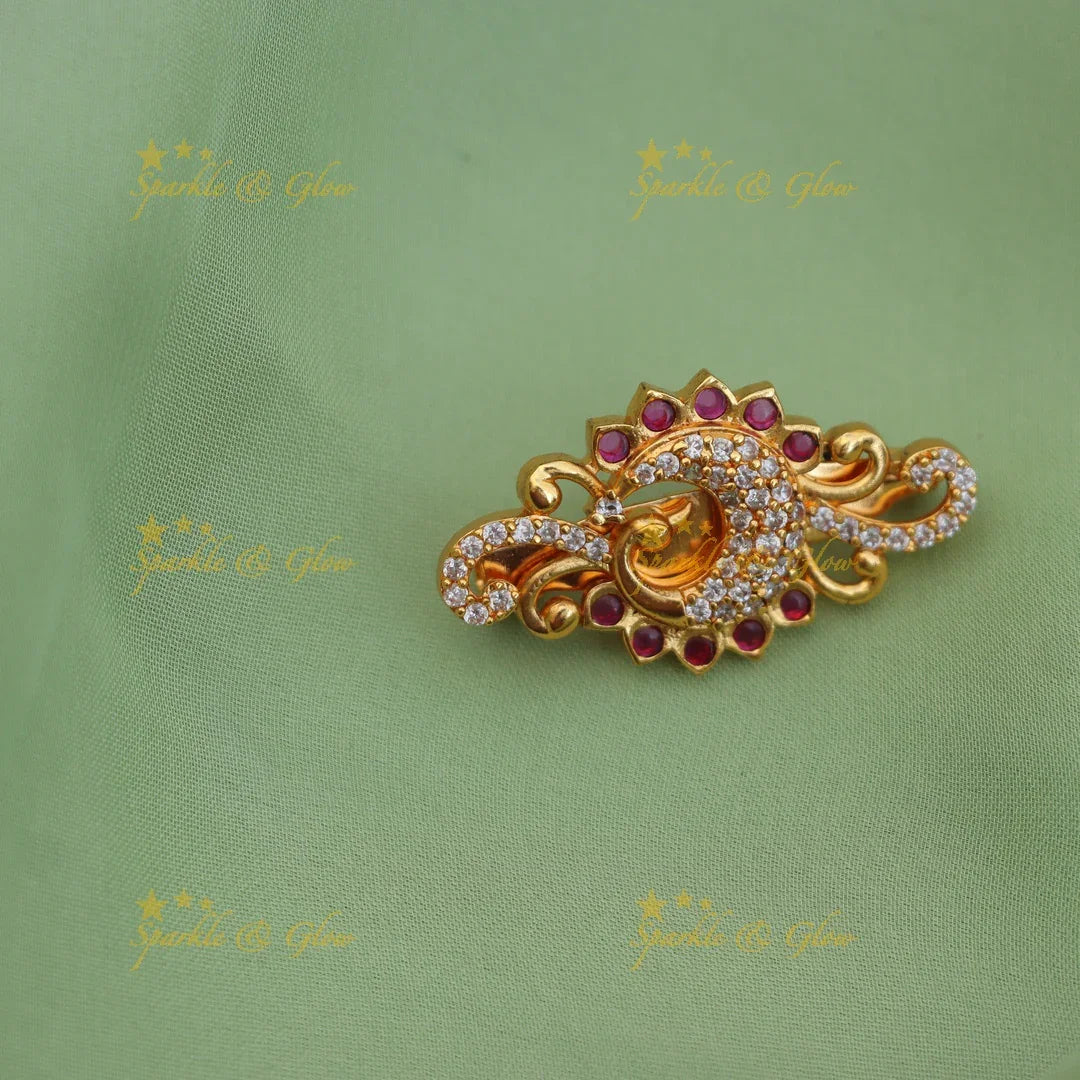 Elegant Kemp Peacock Floral Sareepin for Festive Wear