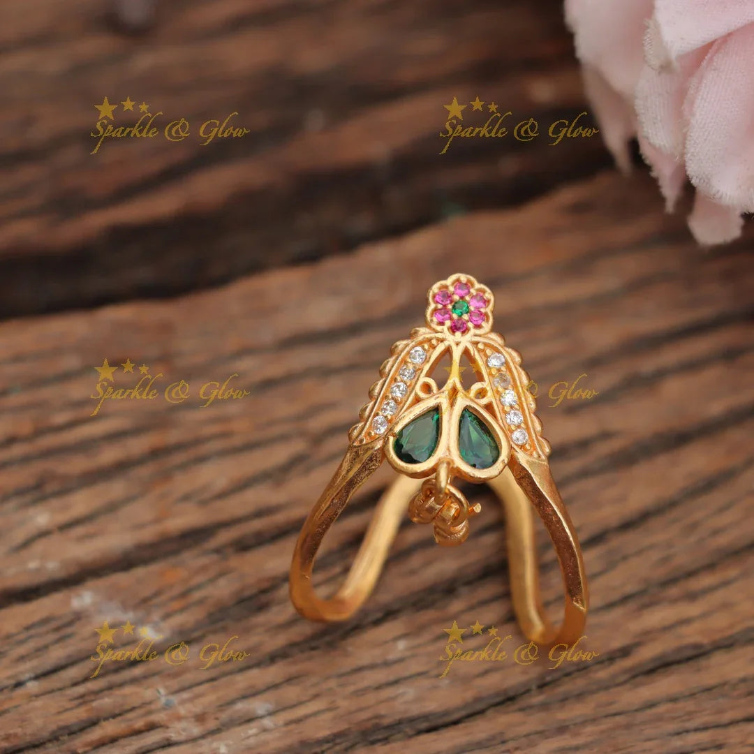 Stunning Leaf Floral Vanki Finger Ring
