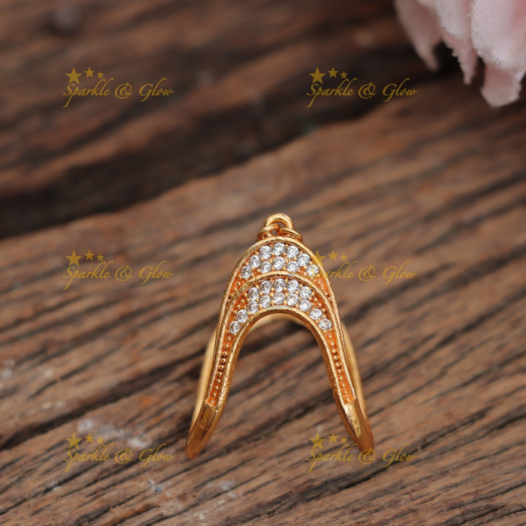 Traditional Vanki Style Finger Ring with AD Stones