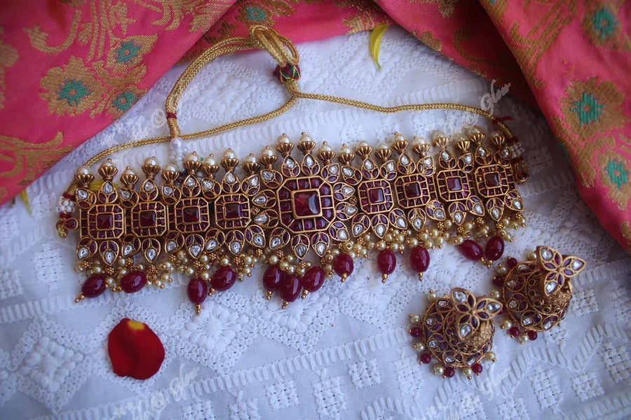 Statement kemp stones non idol gutta pusalu choker - Pink - Sparkle and Glow