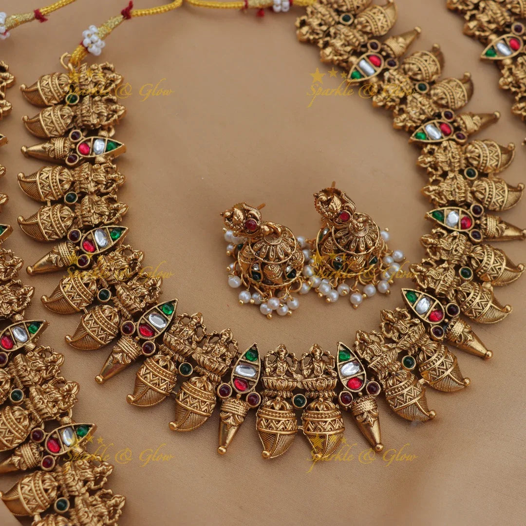 Stunning Budgeted Lakshmi Mango Carved Bridal Set