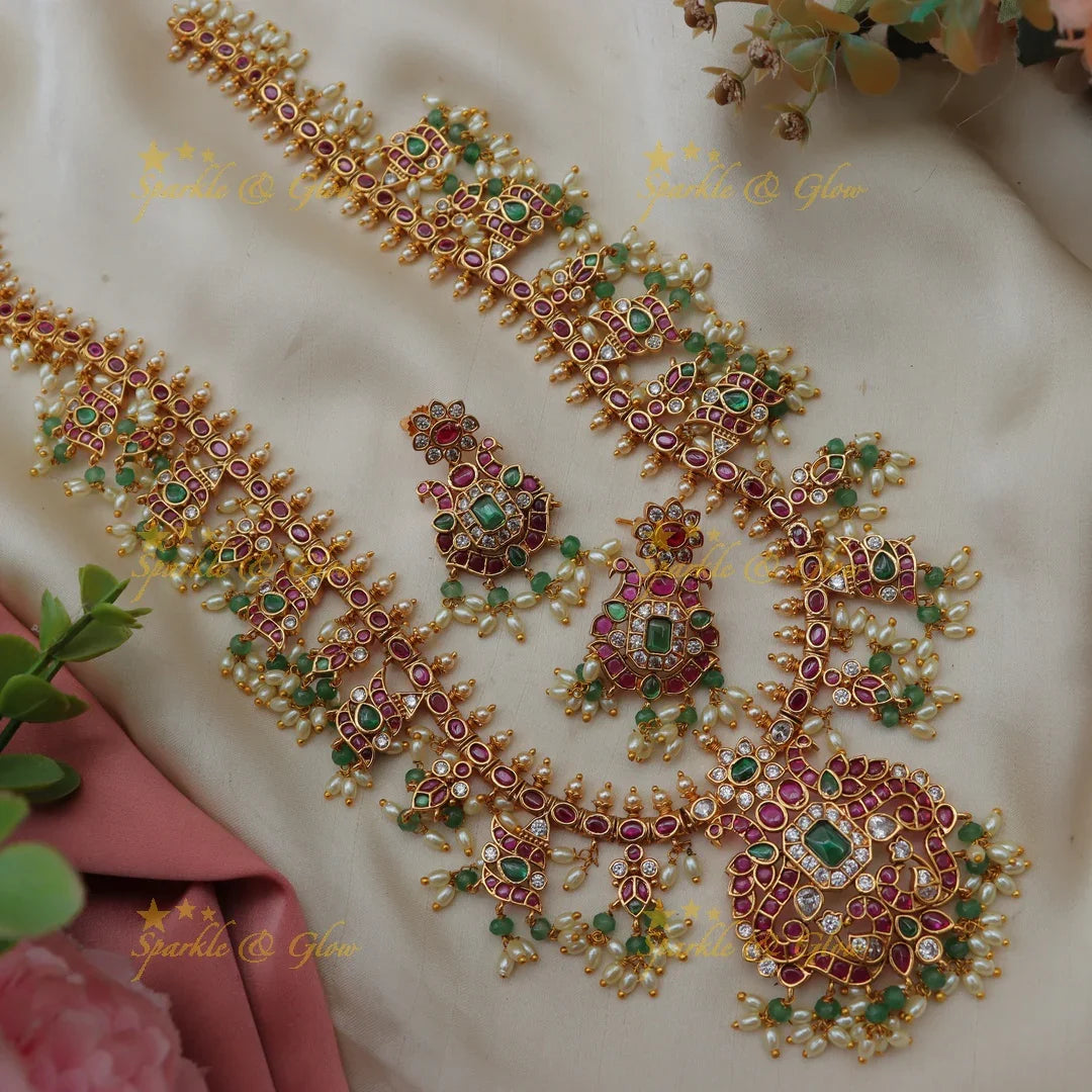 Grand Kemp Guttapusalu Long Haram with Floral Motifs