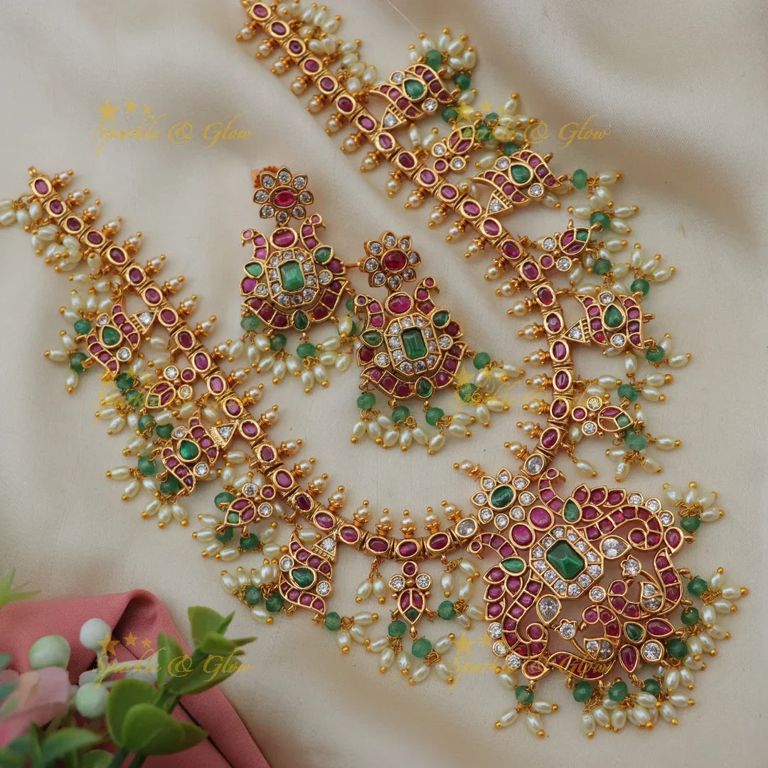 Grand Kemp Guttapusalu Long Haram with Floral Motifs