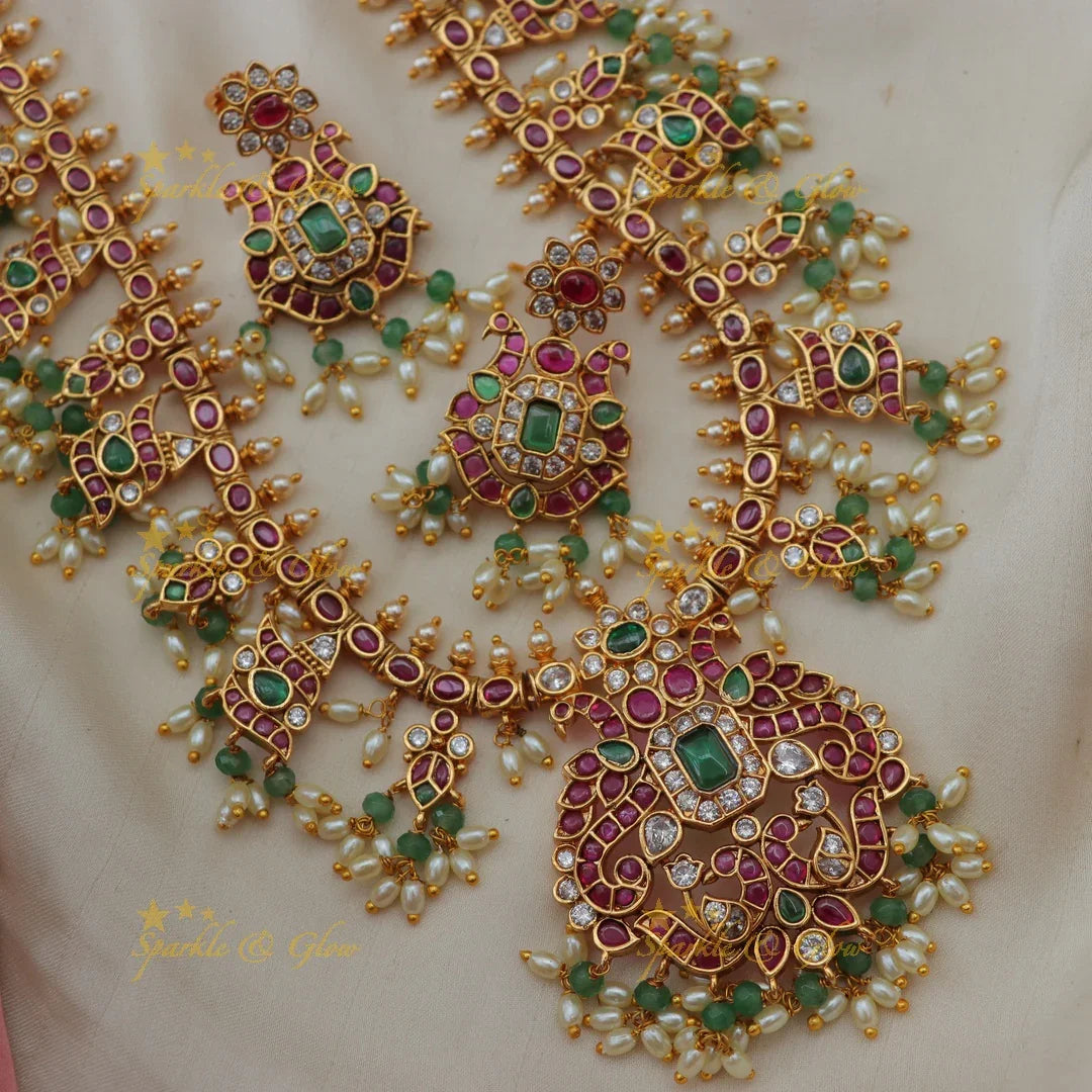 Grand Kemp Guttapusalu Long Haram with Floral Motifs