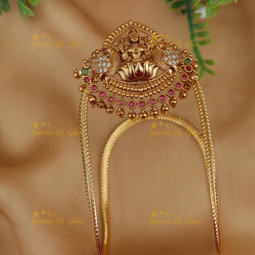 Stunning Kemp Lakshmi Peacock carved U Shape Vanki
