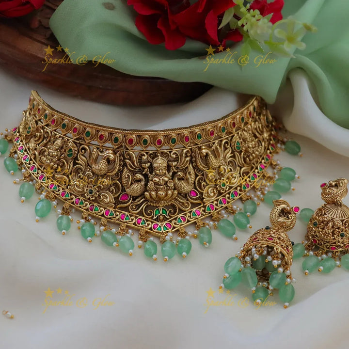 Exquisite Lakshmi Temple Choker Necklace: Divine Elegance
