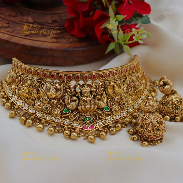 Exquisite Lakshmi Temple Choker Necklace: Divine Elegance