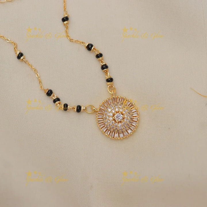 Gracious Floral pendant carved Mangal Suthra Chain