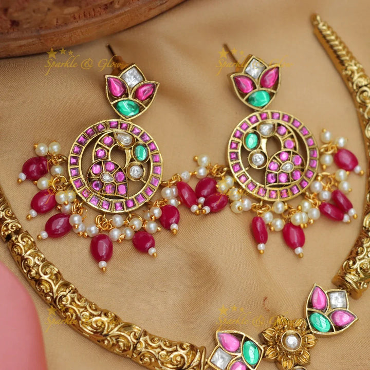 Radiant Jadau Kundan Necklace for Festive Glam