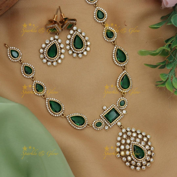Victorian Green Bridal Necklace - Elegance Redefined