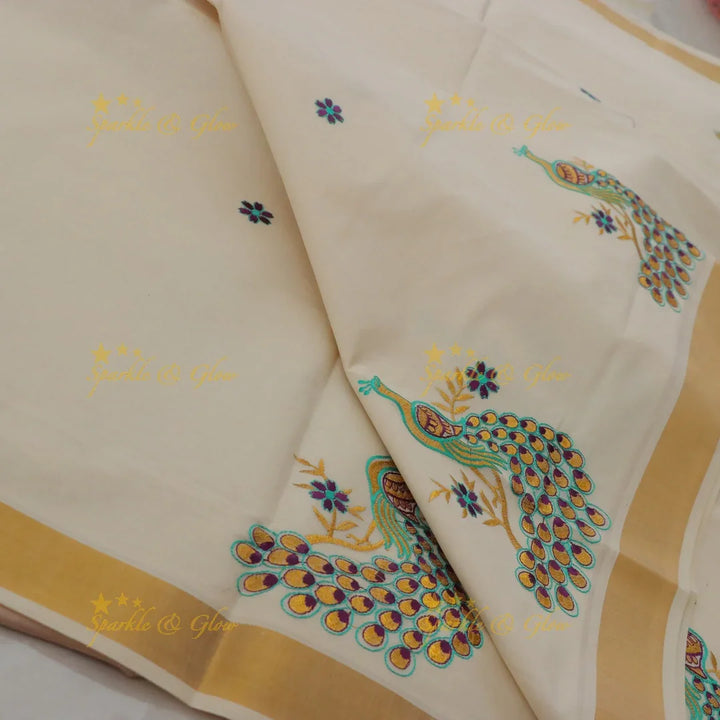 Exquisite Dancing Peacock Saree for Festive Elegance