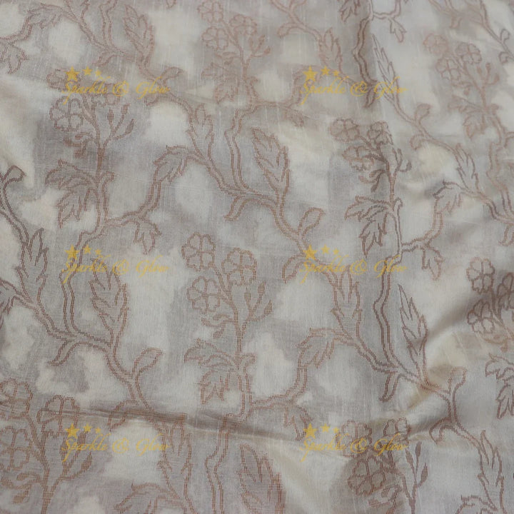 Kerala Kasavu Saree with Golden Elegance