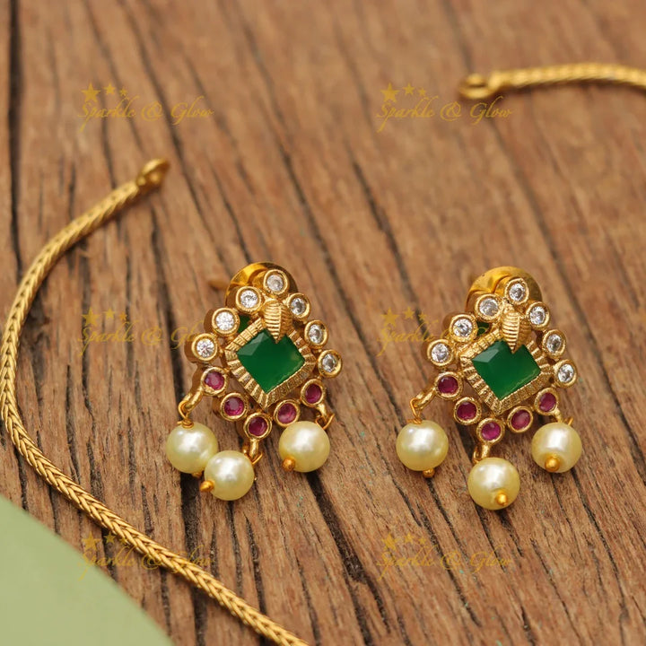 Timeless Kemp Necklace with Elegant Earrings