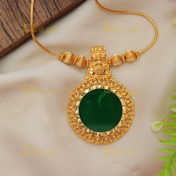 Kerala Lakshmi Pendant Necklace - Traditional Charm