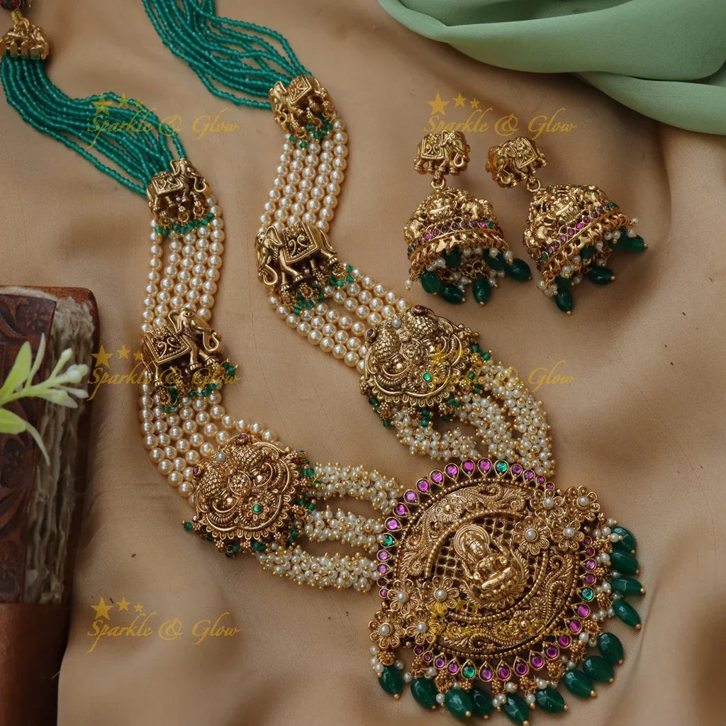 Exquisite Jadau Kundan Lakshmi Pendant Necklace Set