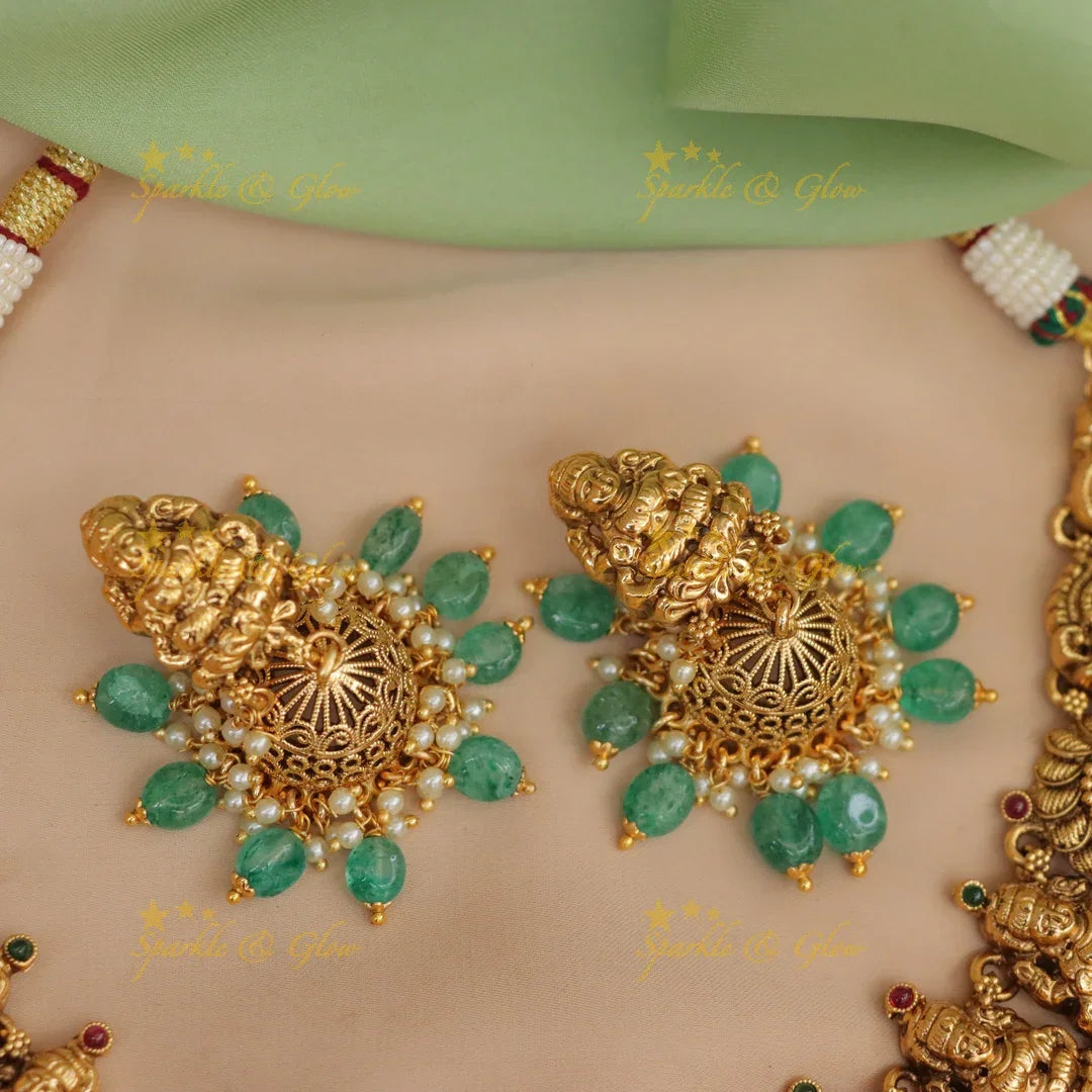 Exquisite Lakshmi Necklace with Beads for Festive Elegance