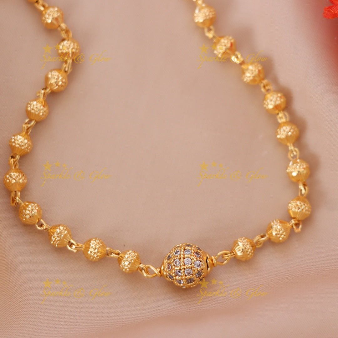 Exquisite Gold-Plated Bracelet for Festive Elegance