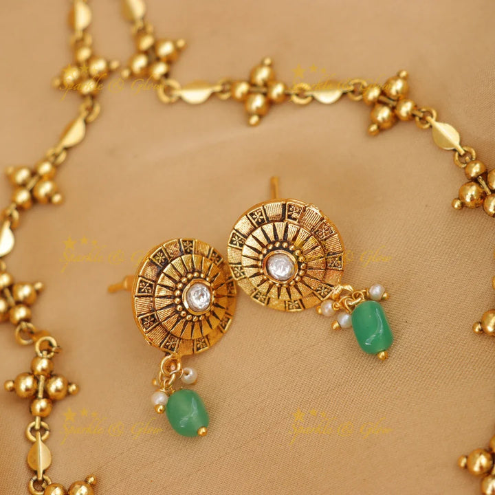 Elegant Bead Type Necklace with Elephant Stone Pendent