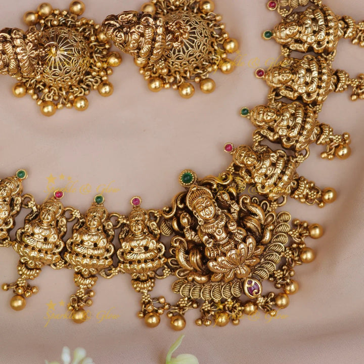 Exquisite Lakshmi Necklace with Beads for Festive Elegance