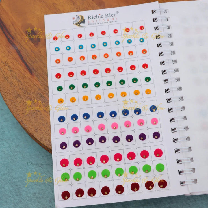 Elegant Richie Rich Festive Bindi Set Online