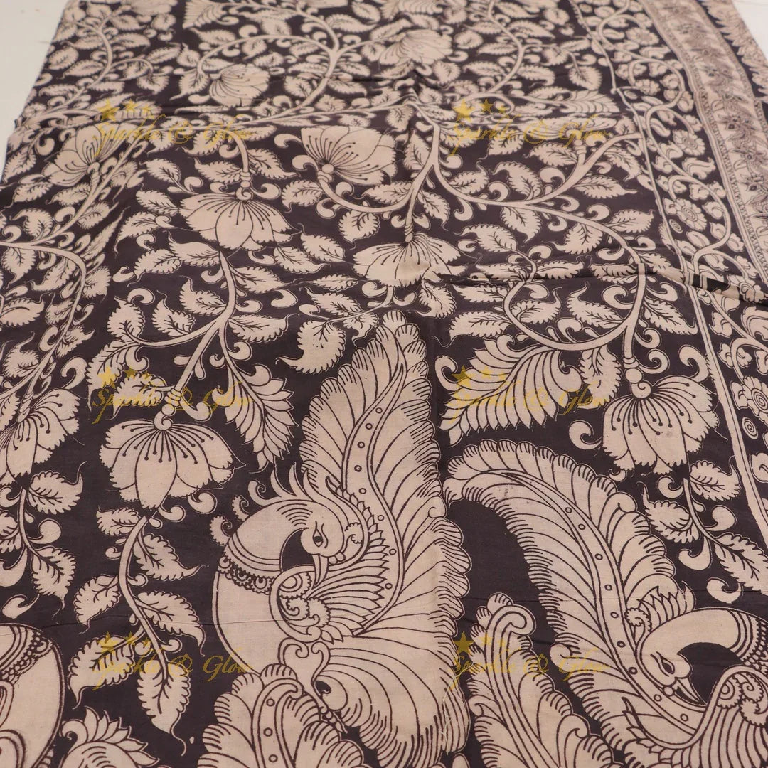 Elegant Kalamkari Saree with Exquisite Peacock Designs