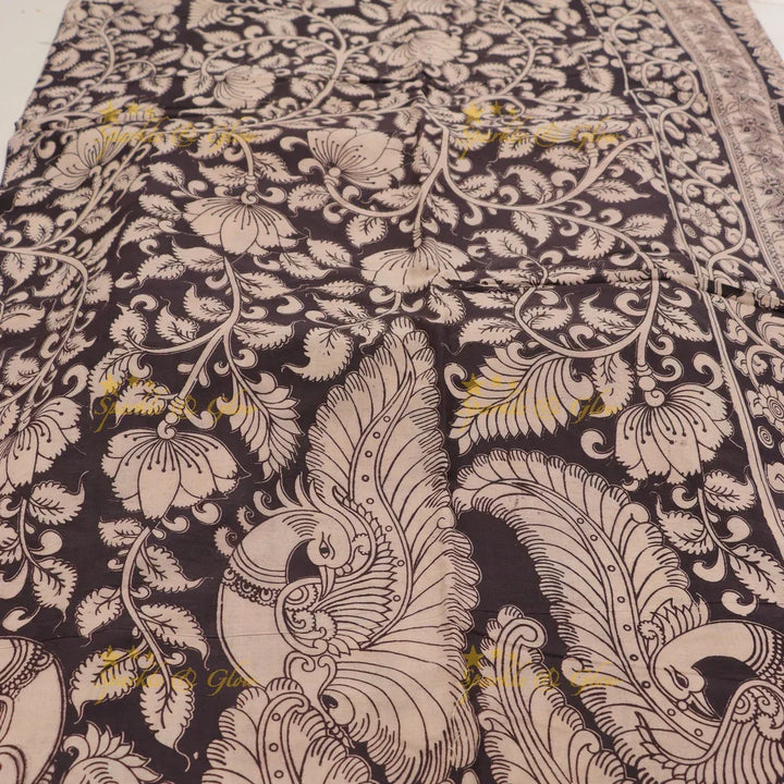 Elegant Kalamkari Saree with Exquisite Peacock Designs