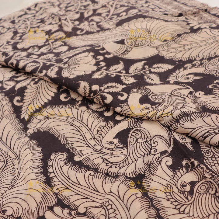 Elegant Kalamkari Saree with Exquisite Peacock Designs