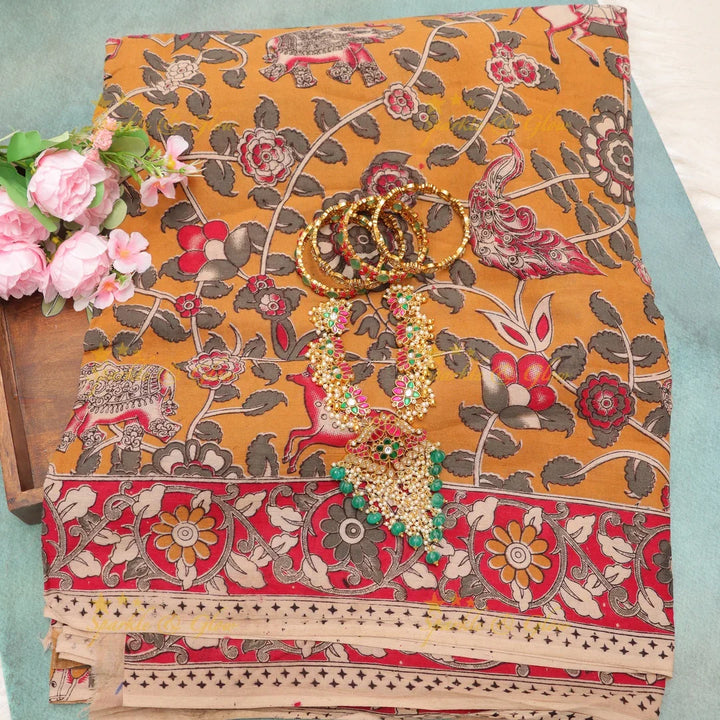 Exquisite Kalamkari Saree: Intricate Design & Elegance