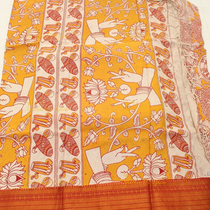 Elegant Festive Kalamkari Saree with Accessories