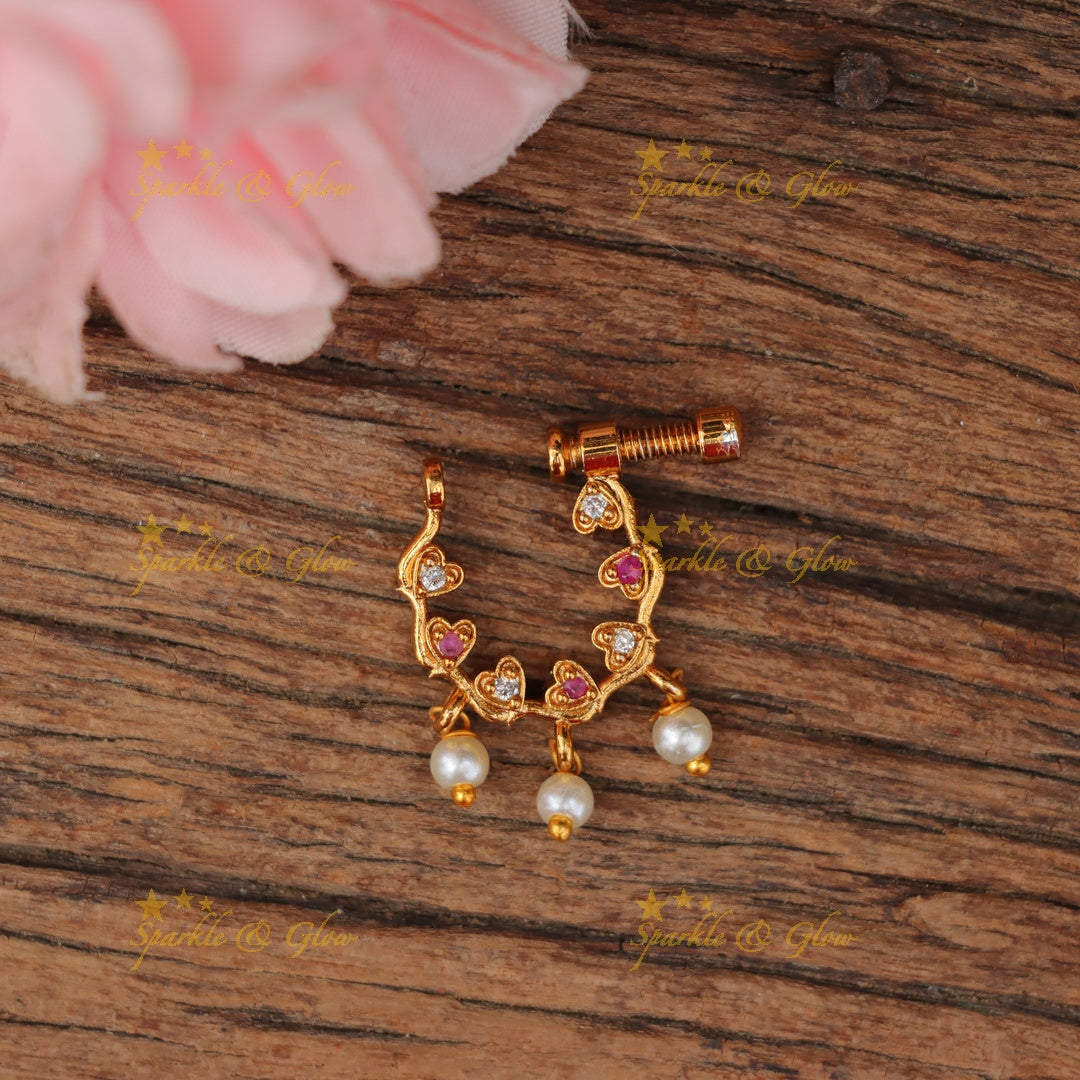 Exquisite Gold Pearl Heart Nosepin for Weddings