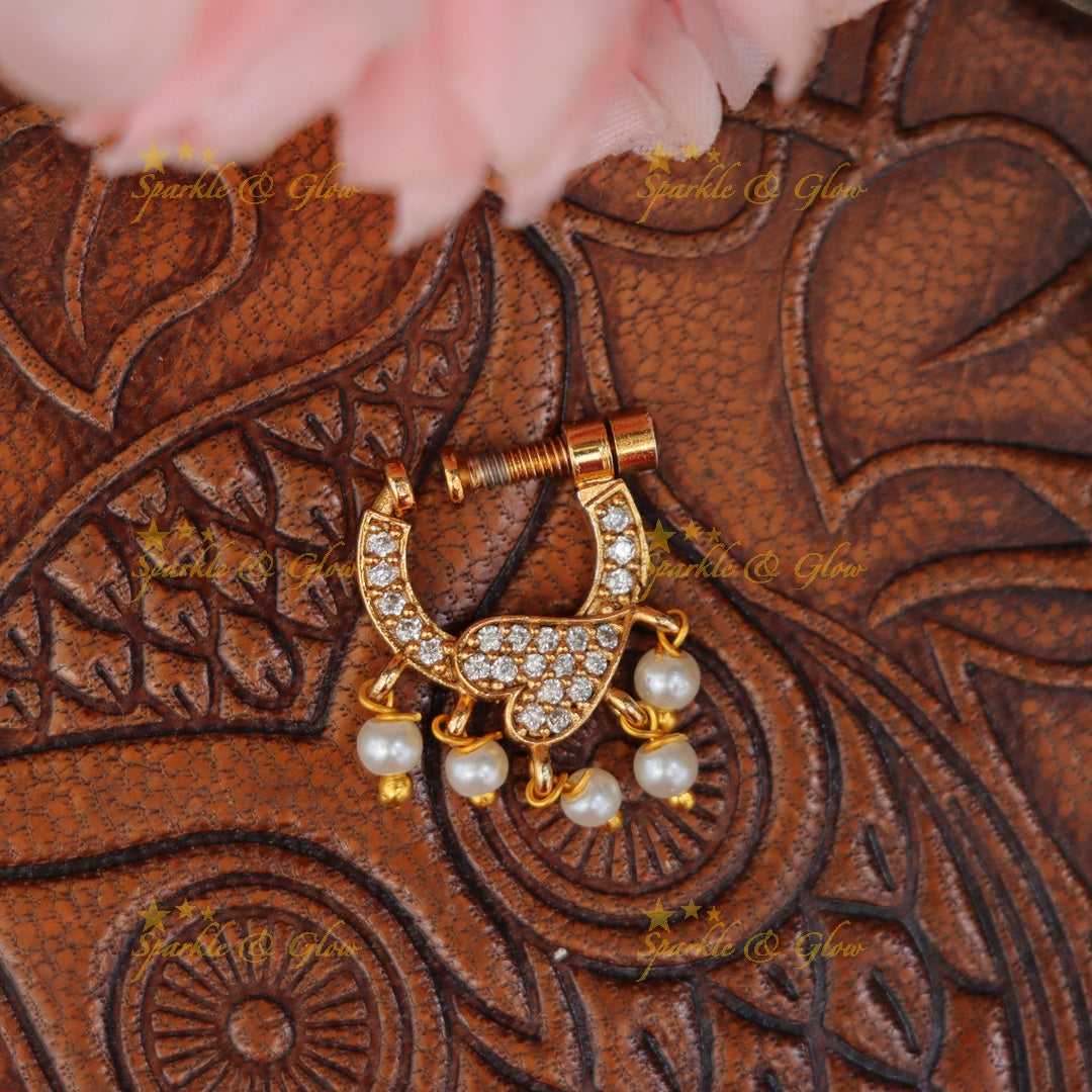 Exquisite Gold Nosepin with Pearls - Festive Charm