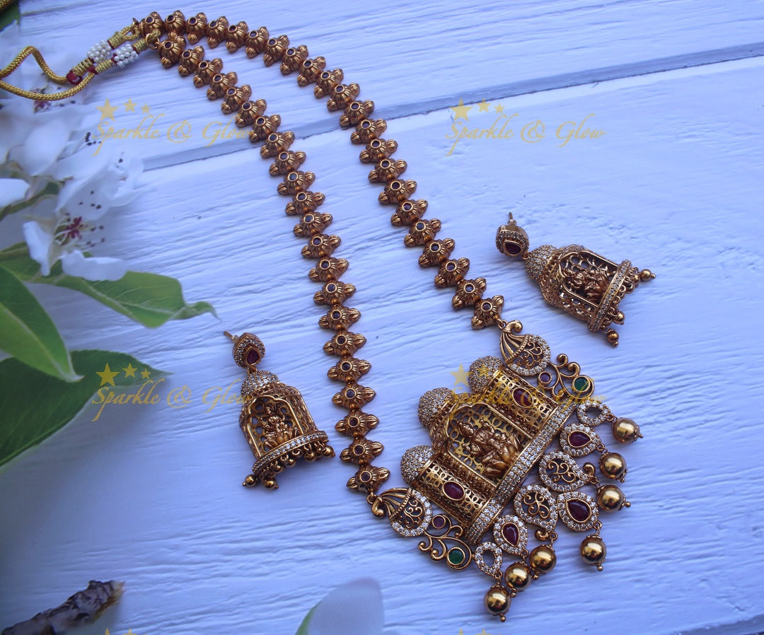 Lakshmi in Mantap carved haram with AD stones - Sparkle and Glow