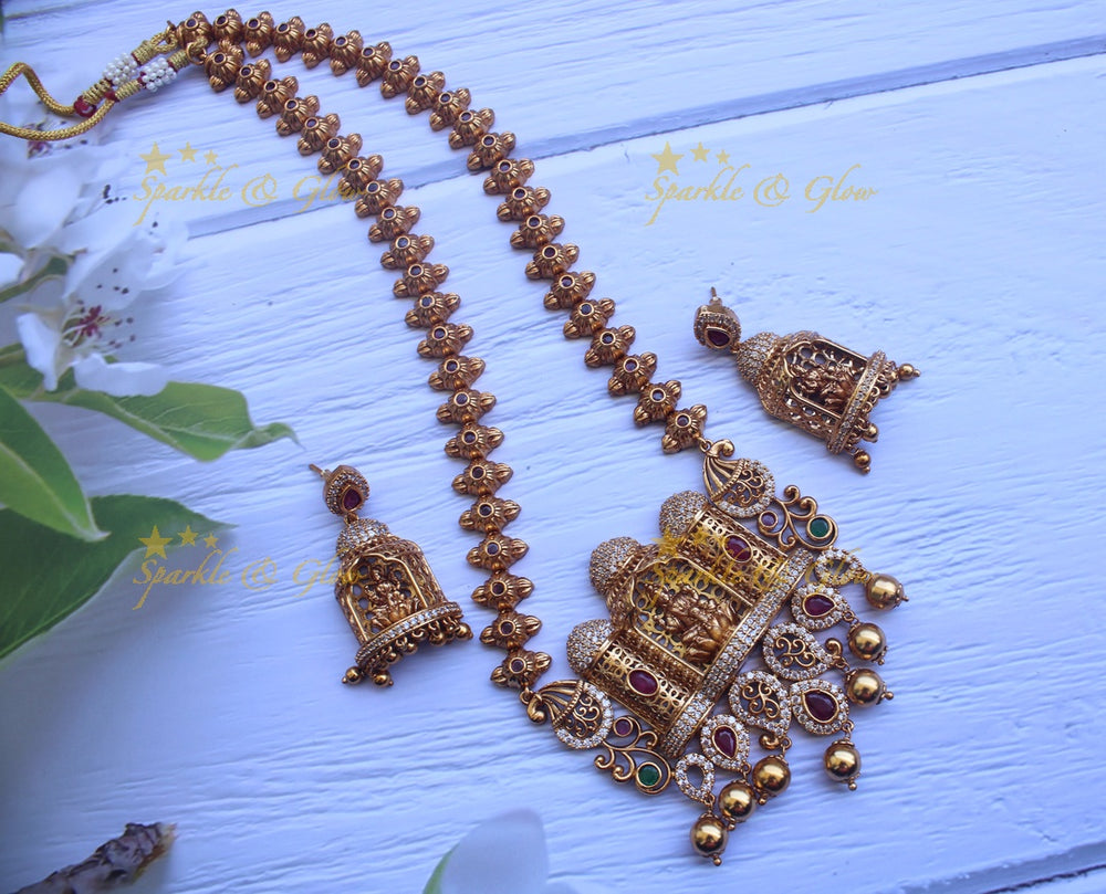 Lakshmi in Mantap carved haram with AD stones - Sparkle and Glow