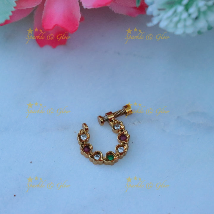 Exquisite Gold Heart Nosepin – Perfect for Festive Glamour
