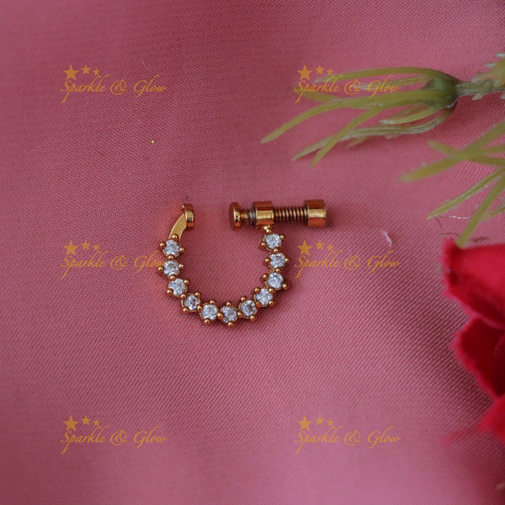 Sparkling Gold Nosepin with Gems for Festive Elegance