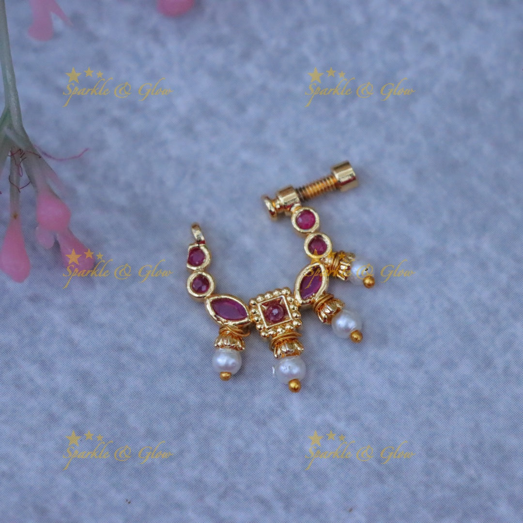 Multi-Stone Gold Nosepin - Festive Elegance Redefined