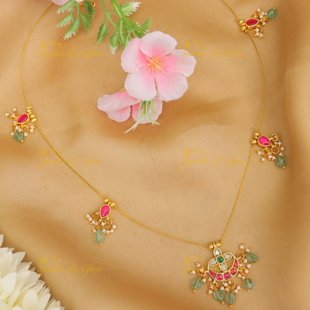 Exquisite Kundan Bridal Necklace - Floral Gold Design