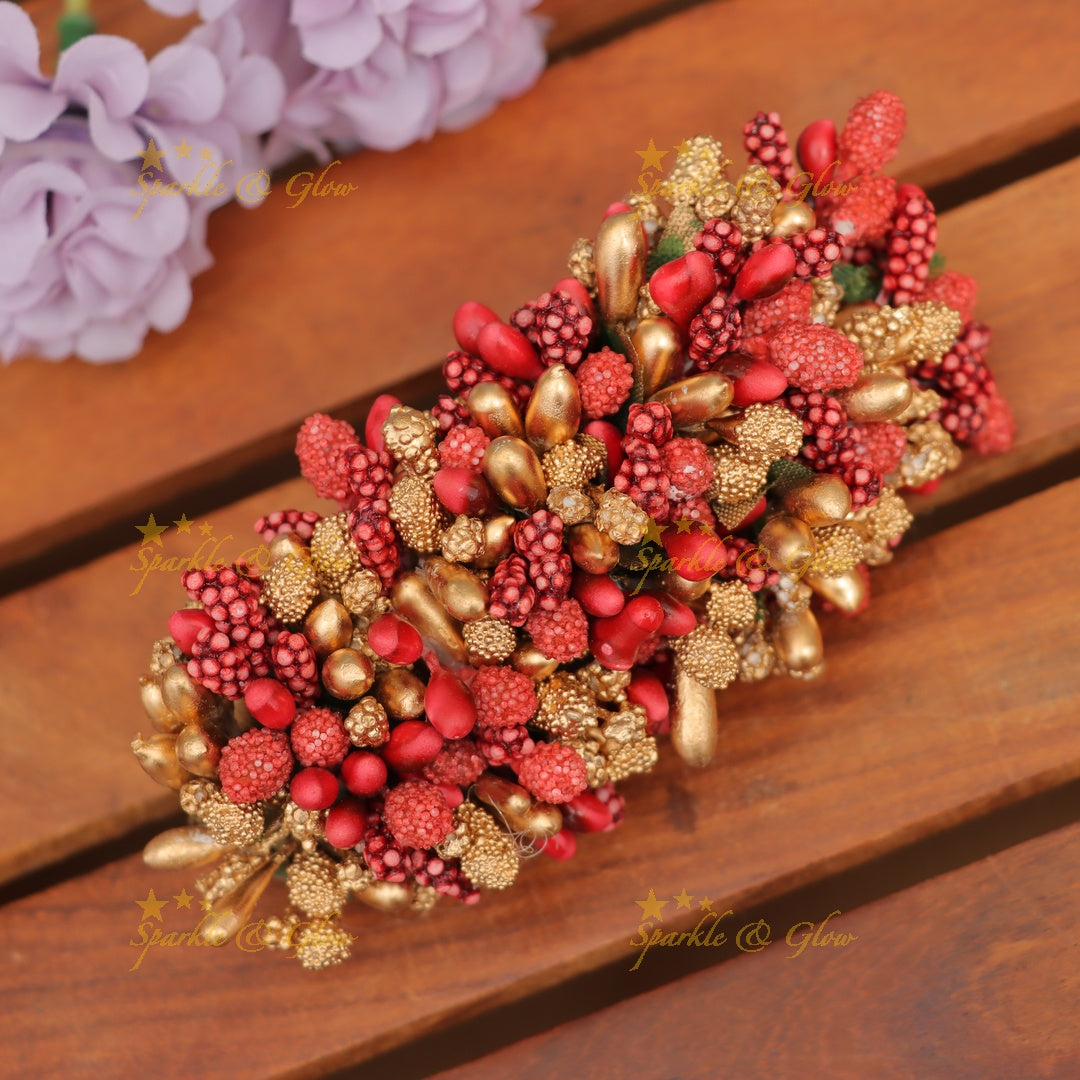 Exquisite Gold Hair Clip for Perfect Festive Look