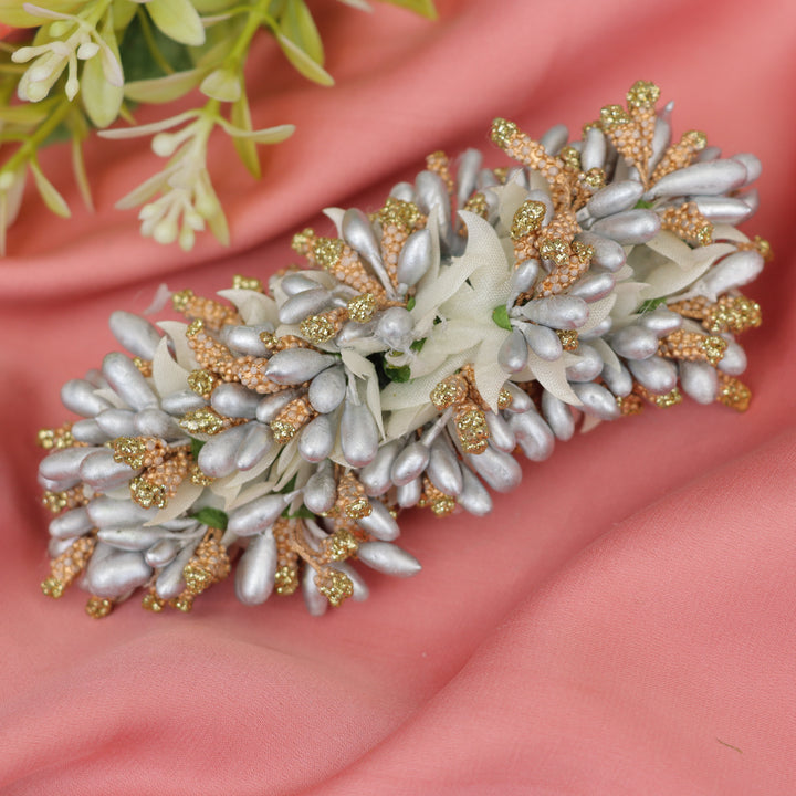 Enchanting Floral Gold Hairclip for Festive Glamour