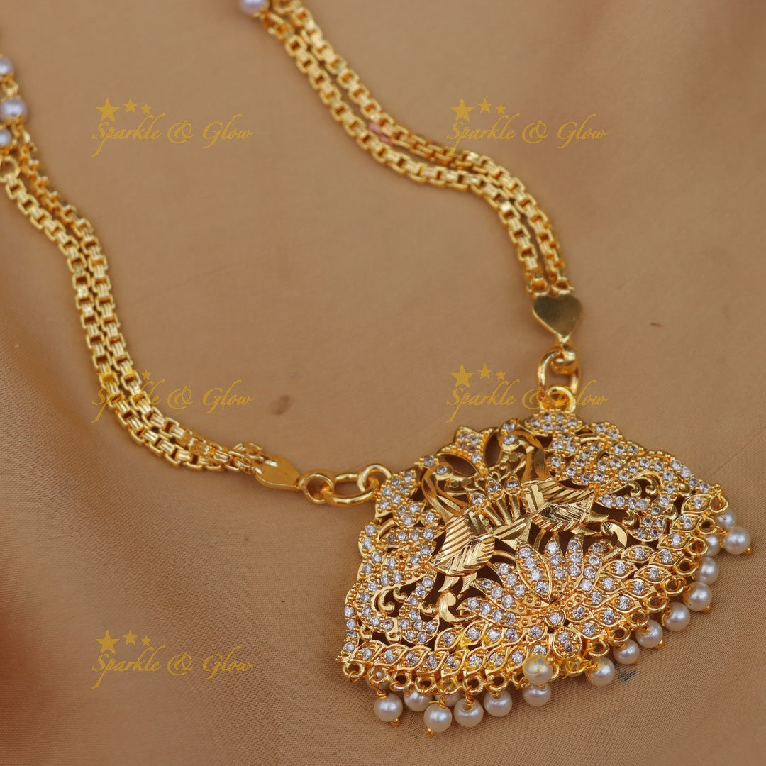 Elegant Gold-Plated Necklace for Weddings - Unique Design