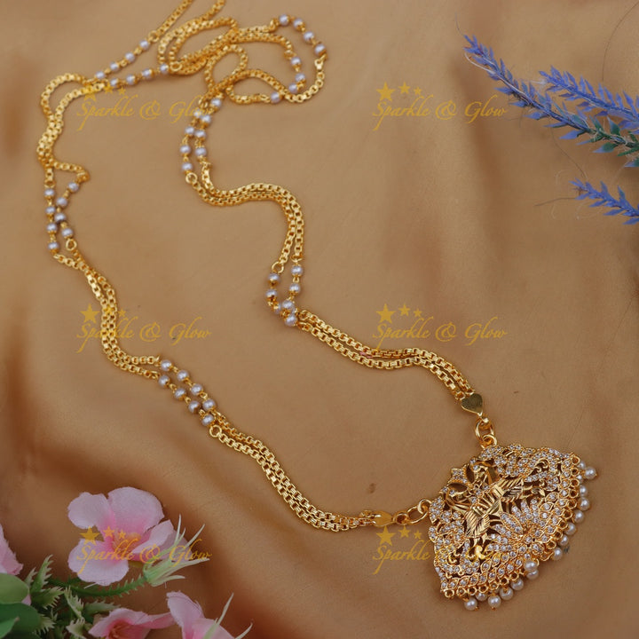 Elegant Gold-Plated Necklace for Weddings - Unique Design