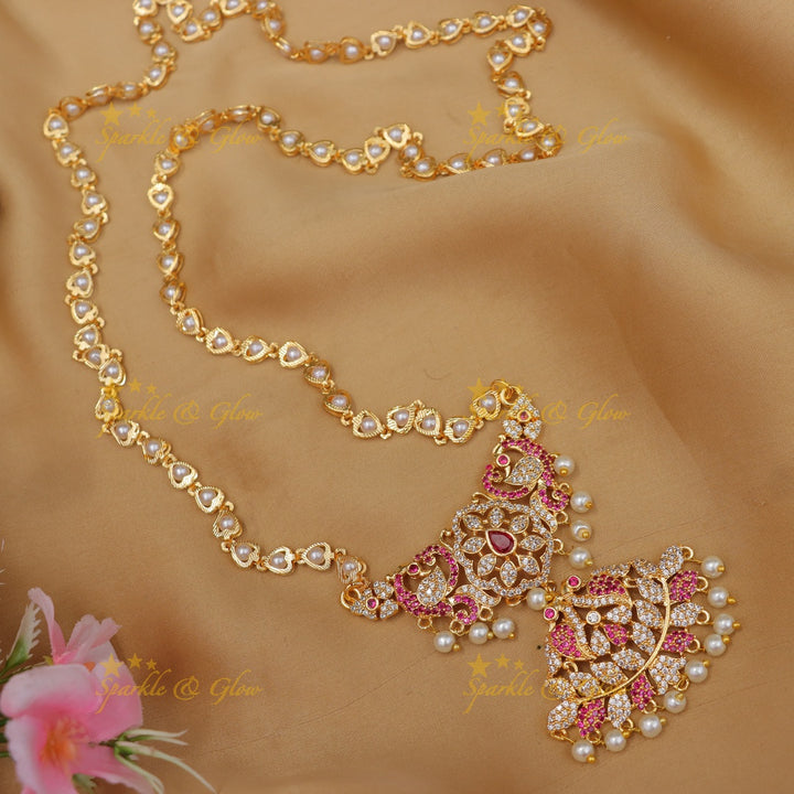 Exquisite Peacock Pendant Necklace for Grand Celebrations