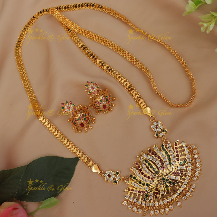 Exquisite Gold Lotus Necklace for Weddings & Festivities