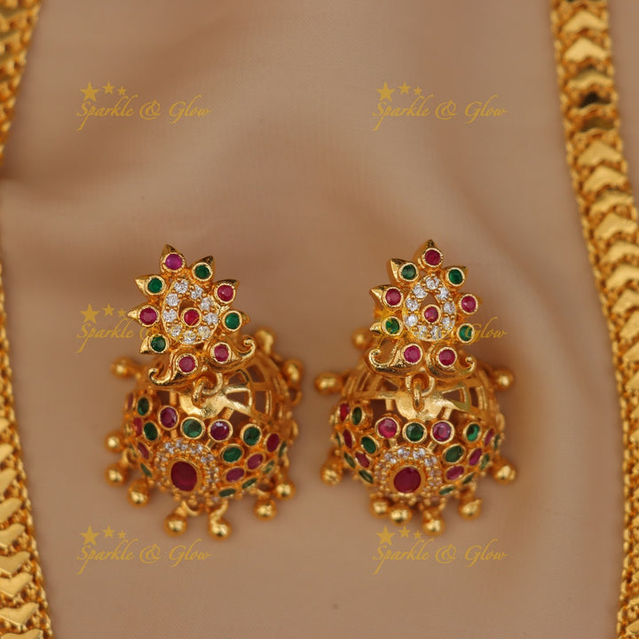 Exquisite Gold Lotus Necklace for Weddings & Festivities