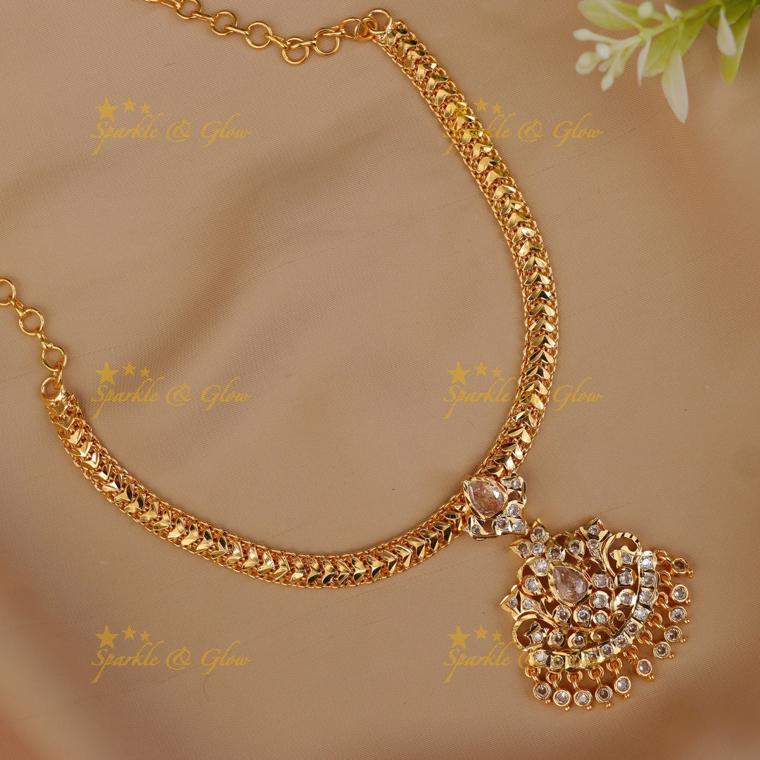 Exquisite Micro Gold Polish Necklace for Festivals