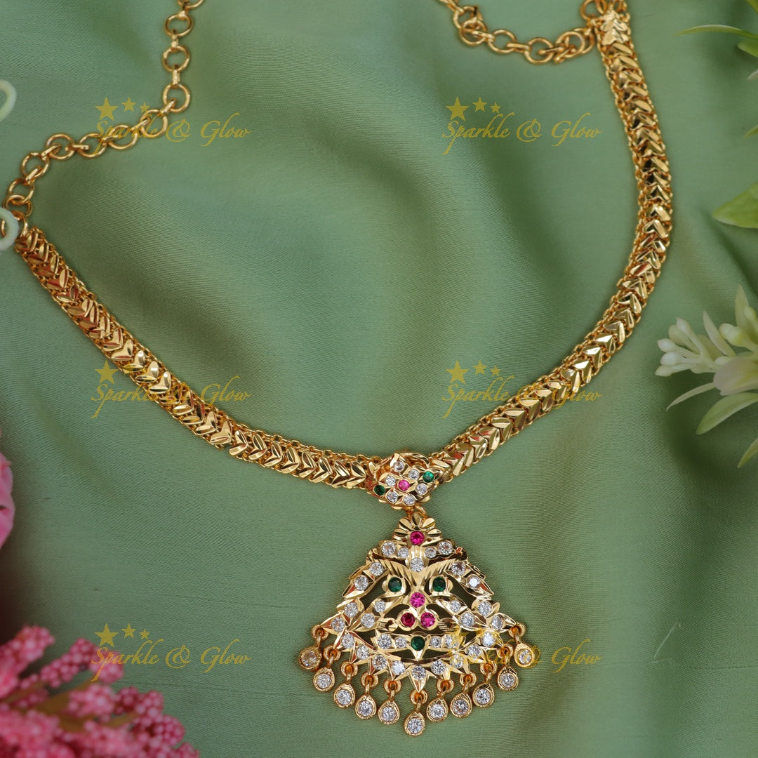 Elegant Gold Floral Necklace for Weddings & Events