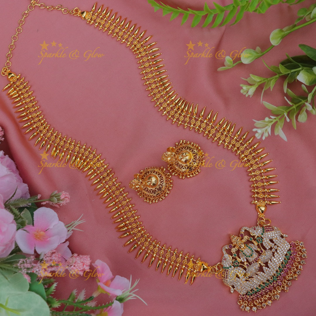 Exquisite Micro Gold Necklace for Festive Elegance